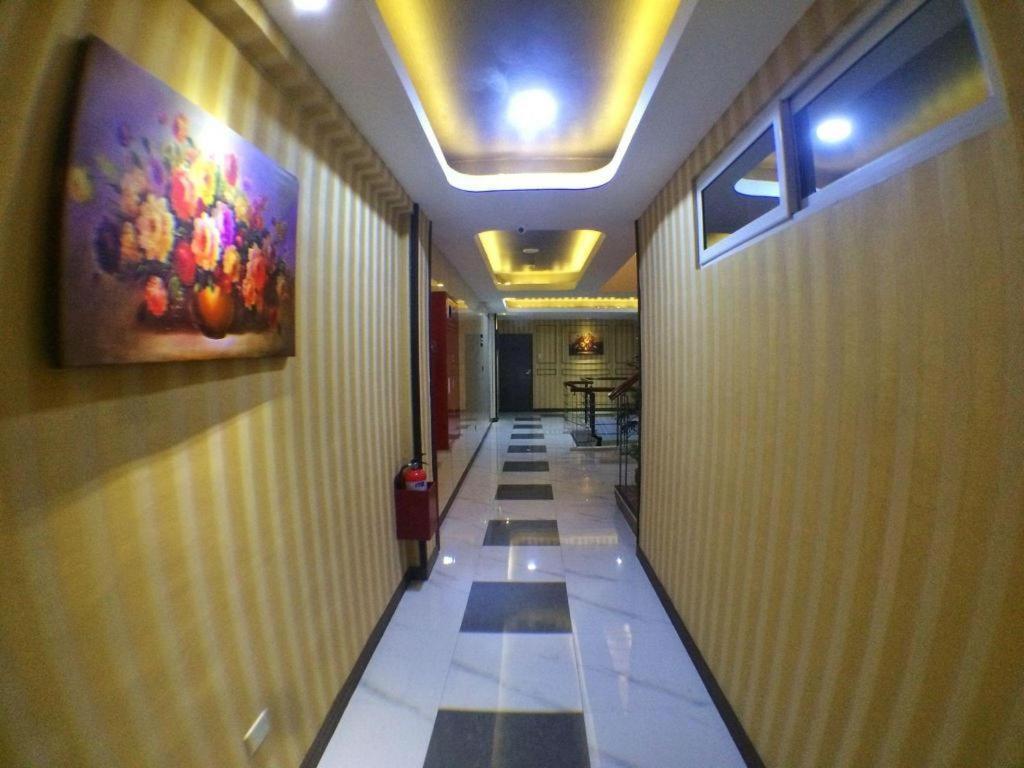 Horizon Hotel Olongapo Buitenkant foto